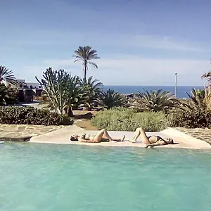 https://dammuso-villa-gio.sicilyhotelsitaly.net
